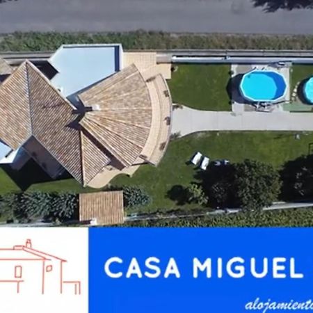 Casa Miguel Y Sally Villanueva de Las Manzanas Экстерьер фото