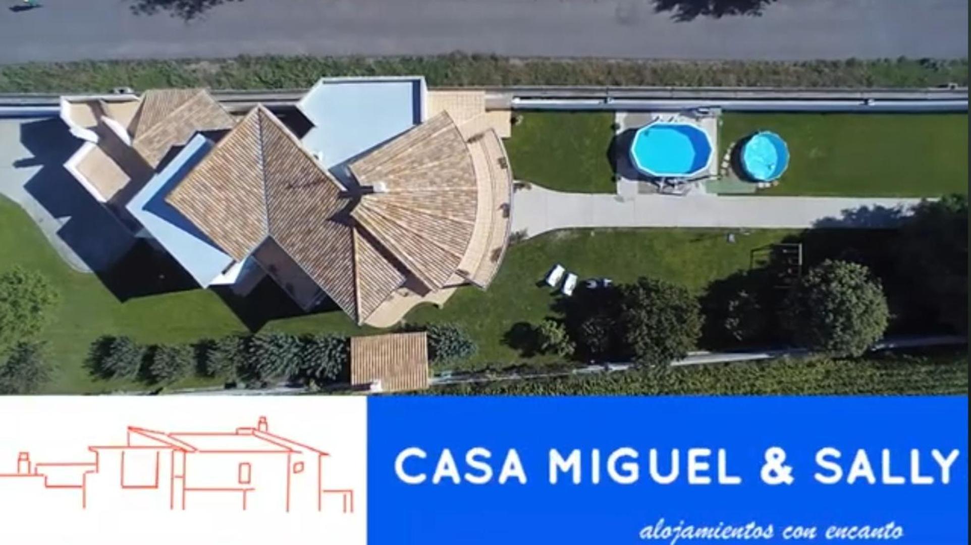 Casa Miguel Y Sally Villanueva de Las Manzanas Экстерьер фото